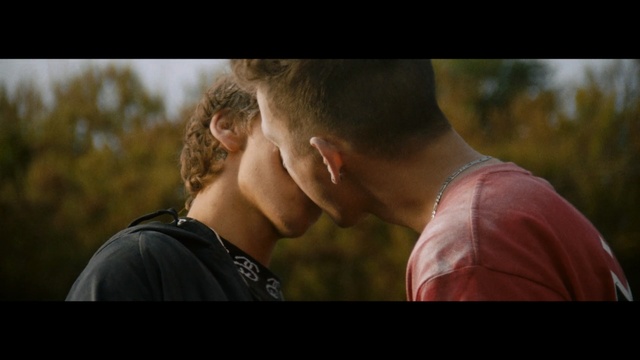 Video Reference: emotion, interaction, screenshot, kiss, girl, fun, sunlight, romance, sky, love