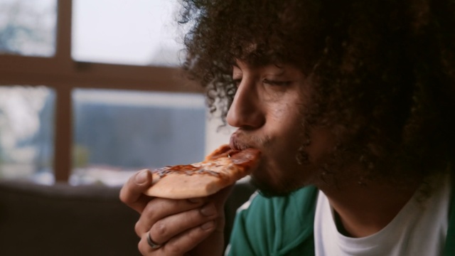 Video Reference: Eating, Chin, Human, Mouth, Food craving