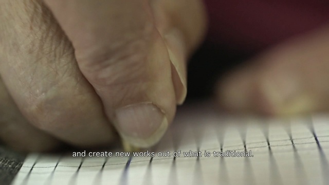 Video Reference: Finger, Hand, Skin, Close-up, Nail, Writing, Writing instrument accessory, Thumb