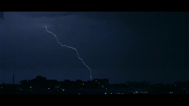 Video Reference: Lightning, Thunder, Atmosphere, Sky, Thunderstorm, Atmospheric phenomenon, Electricity, Cumulus, City, Horizon