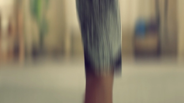 Video Reference: close up, girl, long hair, back
