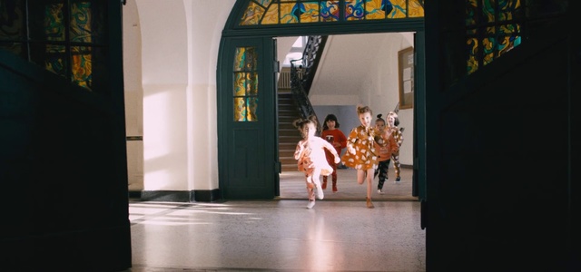 Video Reference: Yellow, Performance, Performing arts, Event, Room, Architecture, Photography, Child, Window, Performance art