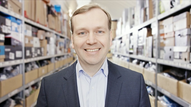 Video Reference: Product, Customer, Job, White-collar worker, Retail, Pharmacy, Service, Businessperson, Smile, Building, Person