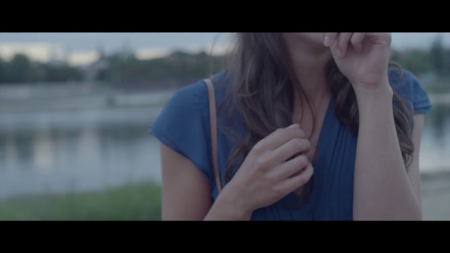 Video Reference: Hair, Photograph, Facial expression, Skin, Shoulder, Beauty, Nose, Blond, Hairstyle, Cheek