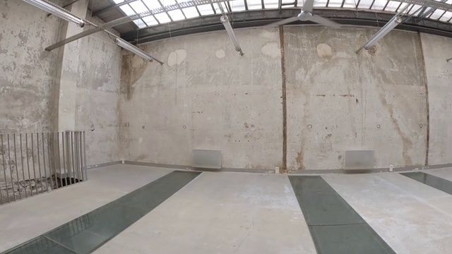 Video Reference: Wall, Floor, Cement, Building, Reinforced concrete, Room, Daylighting, Concrete, Hall, Ceiling