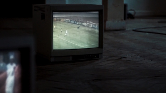 Video Reference: Electronics, Screen, Technology, Electronic device, Display device, Media, Floor, Sky, Multimedia, Television