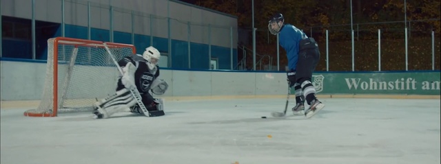 Video Reference: Sports, Team sport, Hockey, Roller in-line hockey, Ice hockey position, Player, Roller hockey, Stick and Ball Games, Bandy, Ice hockey