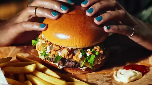 Video Reference: Junk food, Hamburger, Fast food, Food, Buffalo burger, Dish, Veggie burger, Cheeseburger, Cuisine, Eating