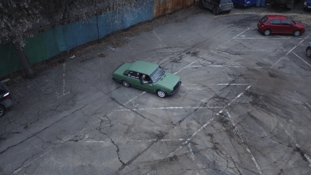 Video Reference: Land vehicle, Vehicle, Motor vehicle, Car, Asphalt, Parking lot, Public space, Parking, Mode of transport, Automotive tire