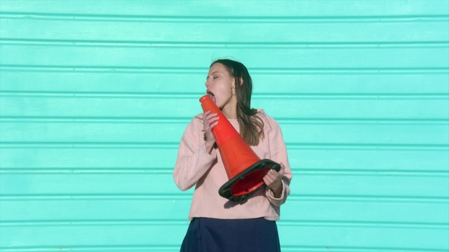 Video Reference: Shoulder, Arm, Talent show