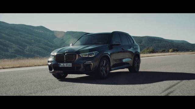 Video Reference: Land vehicle, Vehicle, Car, Bmw, Automotive design, Luxury vehicle, Crossover suv, Bmw x5, Rim, Sport utility vehicle