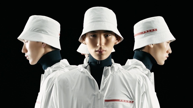 Video Reference: White, Chef uniform, Uniform, Clothing, Cook, Chef, Workwear, Headgear, Cap, Hat, Person