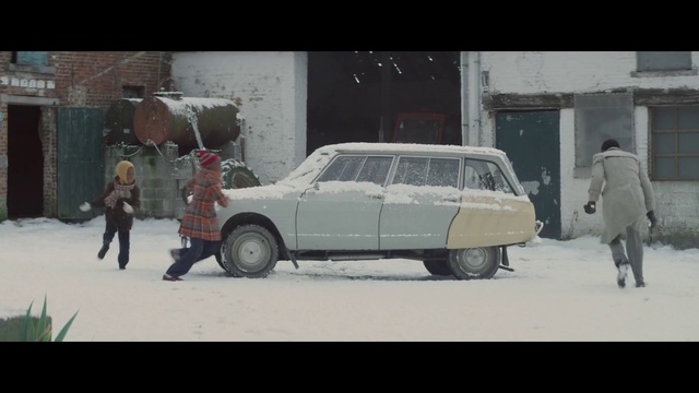 Video Reference: Land vehicle, Vehicle, Car, Mode of transport, Classic car, Snapshot, City car, Subcompact car, Family car, Vintage car