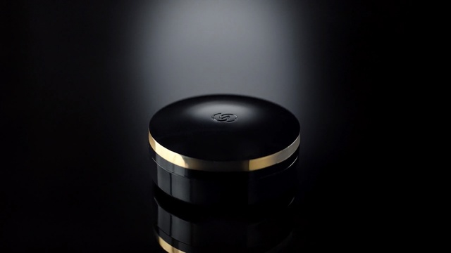 Video Reference: lens cap, cap