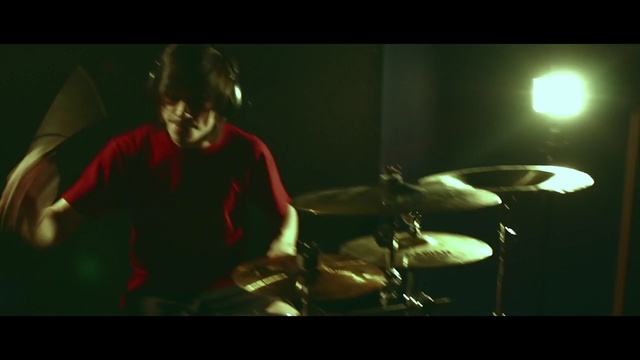 Video Reference: drummer, drum, drums, percussion, rock concert, guitarist, singing, song, darkness, percussionist