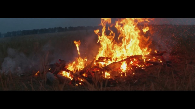 Video Reference: fire, bonfire, campfire, wildfire, heat, geological phenomenon, flame, explosion