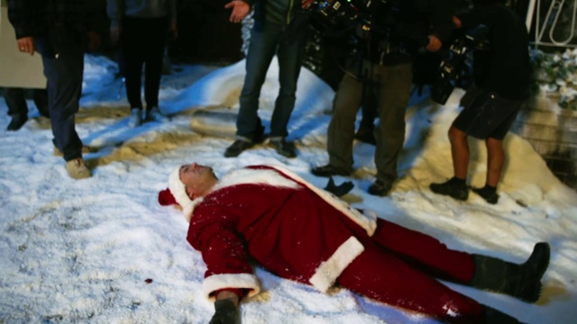 Video Reference: Snow, Freezing, Winter, Fun, Playing in the snow, Santa claus, Recreation, Leisure