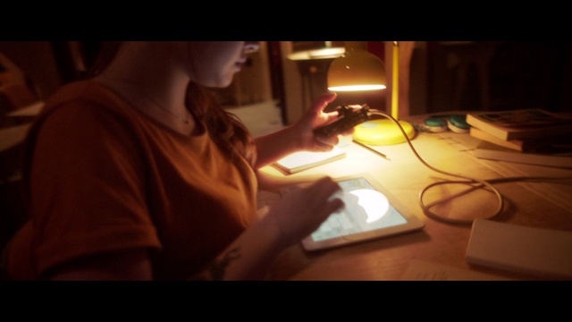 Video Reference: Light, Lighting, Technology, Lamp, Photography, Electronic device, Animation, Lighting accessory, Art, Light fixture