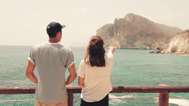 Video Reference: Photograph, Vacation, Honeymoon, Tourism, Travel, Fun, Summer, Leisure, Sea, Photography