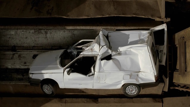 Video Reference: Land vehicle, Vehicle, Car, Model car, Van