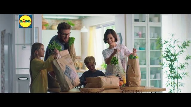 Video Reference: People, Snapshot, Adaptation, Community, Fun, Room, Conversation, Photography, Sitting, Screenshot