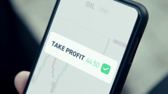 Video Reference: Gadget, Communication Device, Smartphone, Mobile phone, Text, Portable communications device, Iphone, Electronic device, Technology, Font