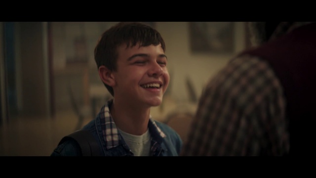 Video Reference: Face, Facial expression, Smile, Fun, Cheek, Human, Design, Screenshot, Scene, Mouth