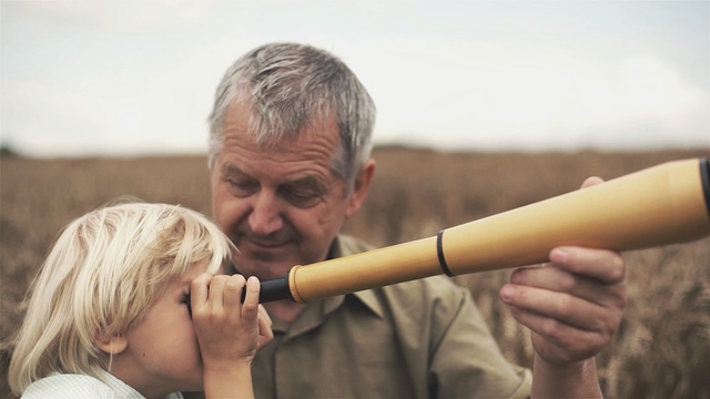 Video Reference: Wind instrument, Woodwind instrument, Musical instrument, Bansuri, Person