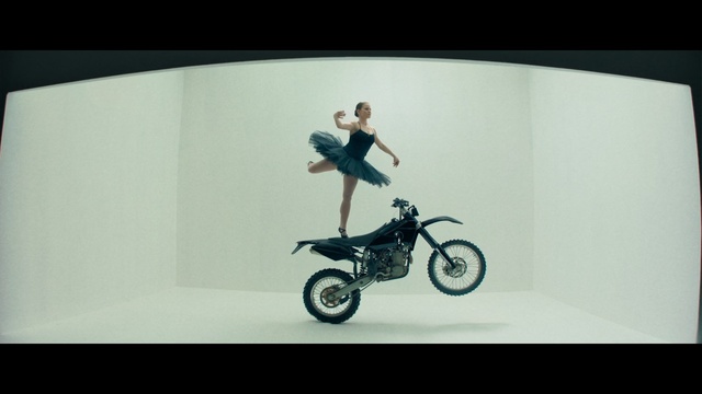 Video Reference: bicycle, cycle sport, sports equipment, vehicle, extreme sport, bmx bike, freestyle bmx, shadow, bicycle accessory, bicycle motocross