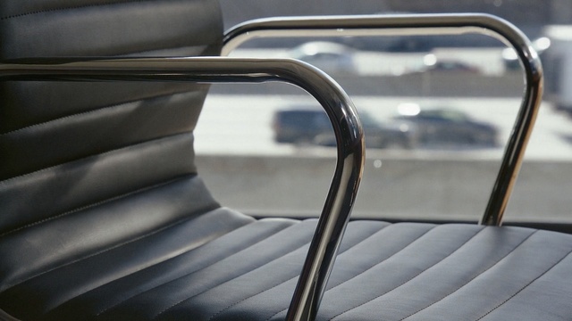 Video Reference: Automotive exterior, Vehicle door, Automotive mirror, Automotive design, Auto part, Rear-view mirror, Car, Vehicle, Mirror, Metal