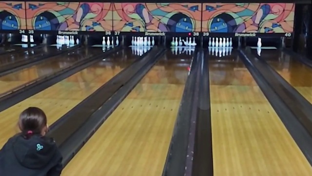 Video Reference: Bowling, Ten-pin bowling, Bowling pin, Bowling ball, Bowling equipment, Ball, Bowler, Duckpin bowling, Individual sports, Fun