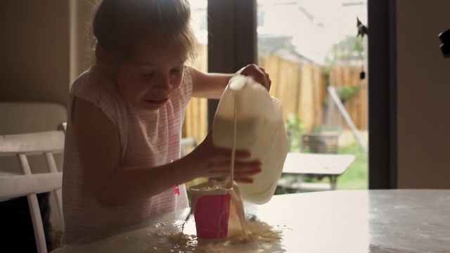 Video Reference: Child, Lighting accessory