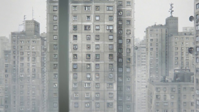Video Reference: Tower block, Metropolitan area, Skyscraper, Metropolis, Condominium, City, Building, Human settlement, Urban area, Architecture