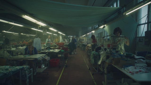 Video Reference: Furniture, Table, City, Market, Selling, Marketplace, Darkness, Retail, Room, Bazaar