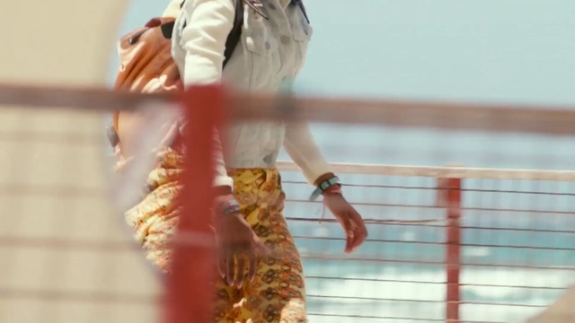 Video Reference: girl, fun, joint