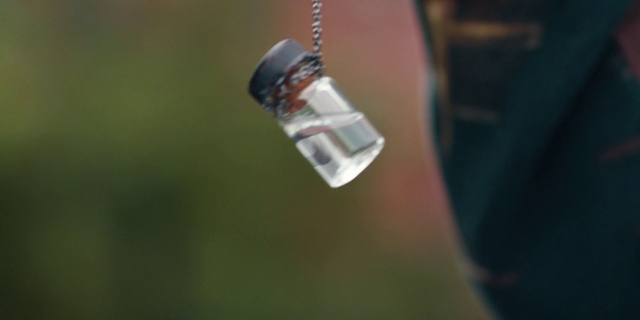 Video Reference: Automotive lighting, Gas, Water, Wood, Electric blue, Automotive exterior, Macro photography, Metal, Fashion accessory, Auto part