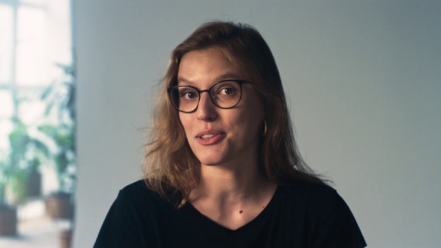 Video Reference: Hair, Face, Eyewear, Glasses, Eyebrow, Head, Chin, Hairstyle, Forehead, Lip