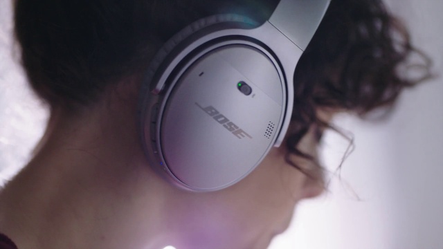 Video Reference: Face, Headphones, Skin, Audio equipment, Ear, Cheek, Gadget, Technology, Eye, Headset