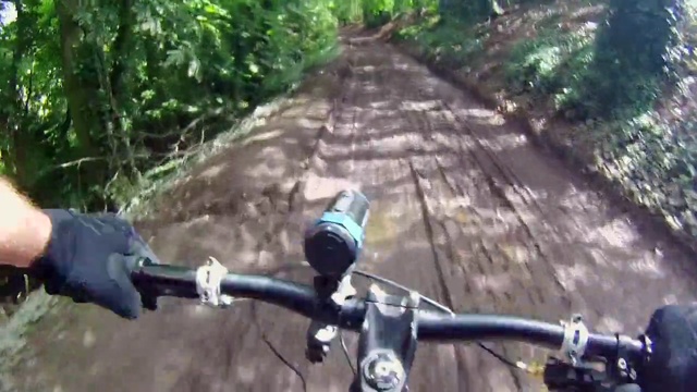 Video Reference: Bicycle, Cycle sport, Mountain biking, Vehicle, Downhill mountain biking, Mountain bike, Freeride, Cycling, Cross-country cycling, Trail