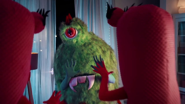 Video Reference: Red, Green, Bird, Parrot, Organism, Budgie, Adaptation, Beak, Lovebird