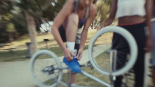 Video Reference: cycle sport, bicycle, road bicycle, bicycle wheel, bmx bike, bicycle accessory, bicycle frame, sports equipment, vehicle, wheel