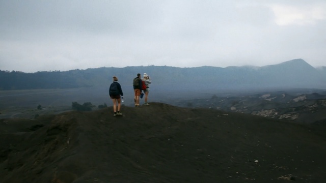 Video Reference: Mountainous landforms, Highland, Mountain, Sky, Hill, Ridge, Atmospheric phenomenon, Fell, Hill station, Cloud