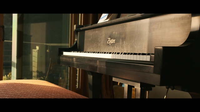 Video Reference: piano, musical instrument, keyboard, player piano, spinet, fortepiano, technology, digital piano, musical keyboard, musical instrument accessory