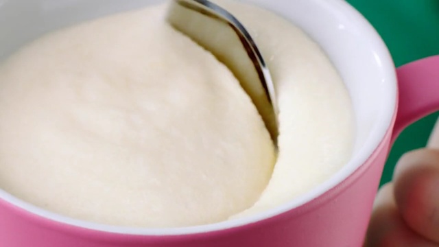 Video Reference: Food, Cuisine, Dish, Ingredient, Cream, Dairy, Buttercream, Dessert, Crème fraîche, Ice cream