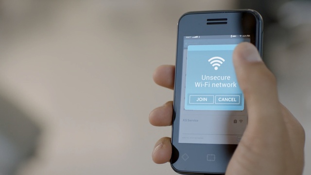 Video Reference: Gadget, Mobile phone, Communication Device, Smartphone, Portable communications device, Electronic device, Product, Technology, Text, Feature phone, Person