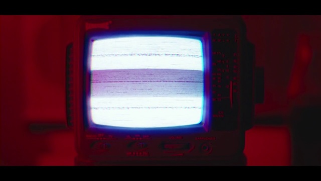 Video Reference: Red, Light, Screen, Automotive lighting, Lighting, Display device, Technology, Electronic device, Magenta