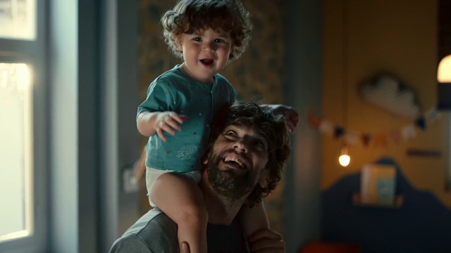 Video Reference: Facial expression, Fun, Head, Child, Cheek, Human, Standing, Smile, Arm, Happy