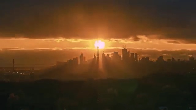 Video Reference: sky, atmosphere, dawn, city, sunrise, morning, afterglow, horizon, sunlight, skyline