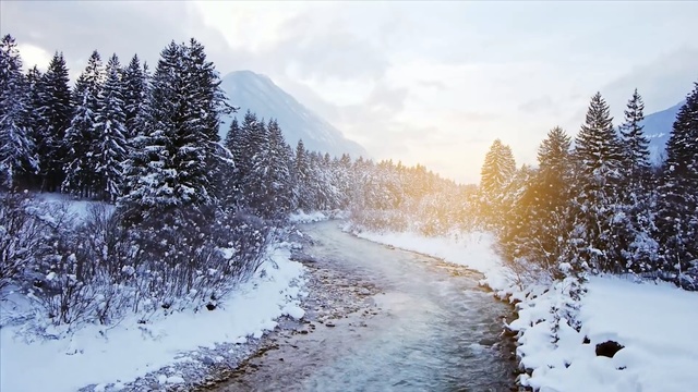 Video Reference: Snow, Winter, Nature, Sky, Natural landscape, Tree, Atmospheric phenomenon, Freezing, Wilderness, Mountain
