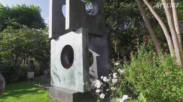 Video Reference: Tree, Sculpture, House, Plant, Shrub, Birdhouse, Art